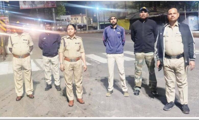 Singaruli News : कॉम्बिंग गस्त में 199 बदमाशों पर हुई कार्रवाई